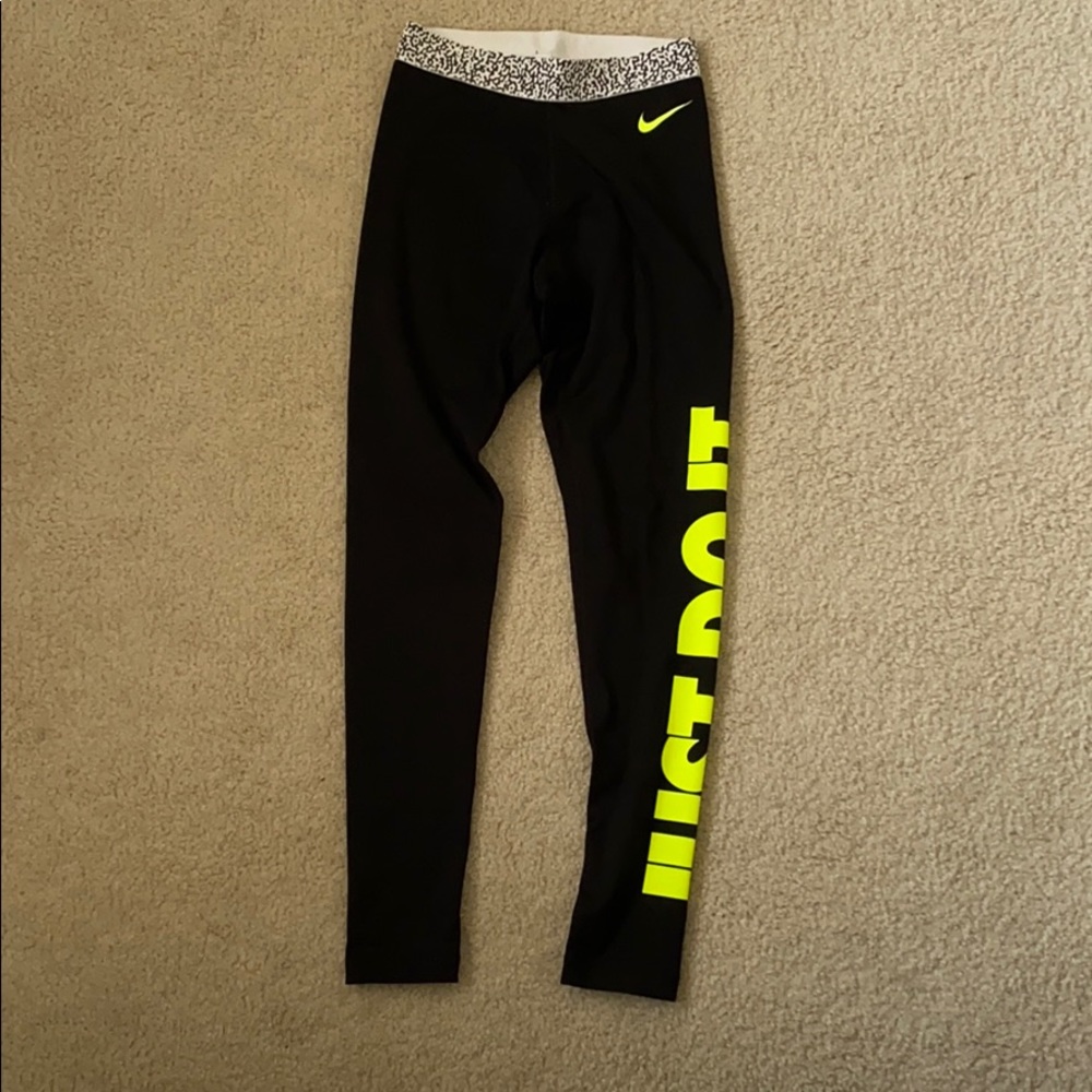 Nike leggings